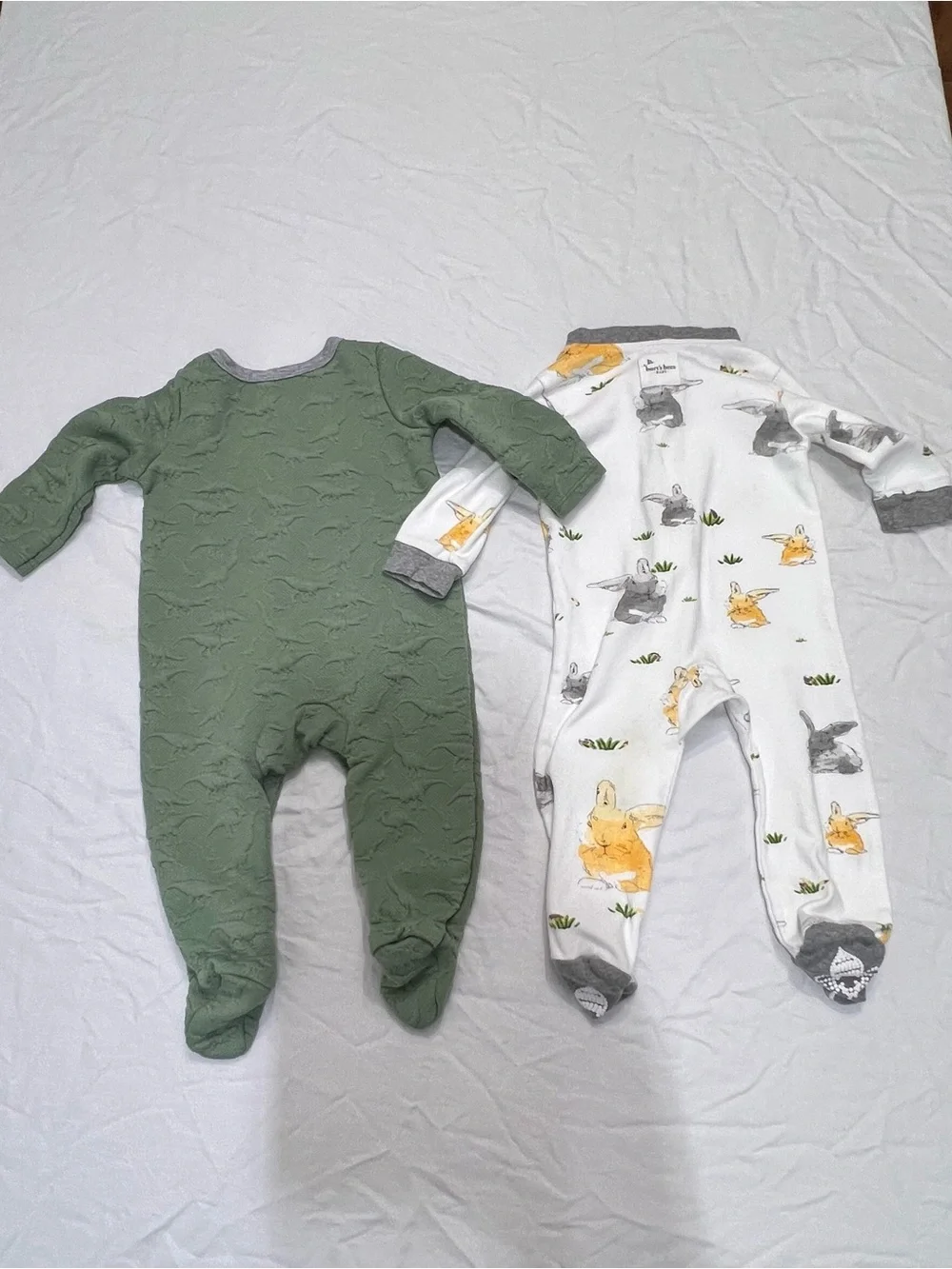Mixed Lot of 4 3-6 mo one piece pajamas Burts Bees Mud Pie M+A Baby boy